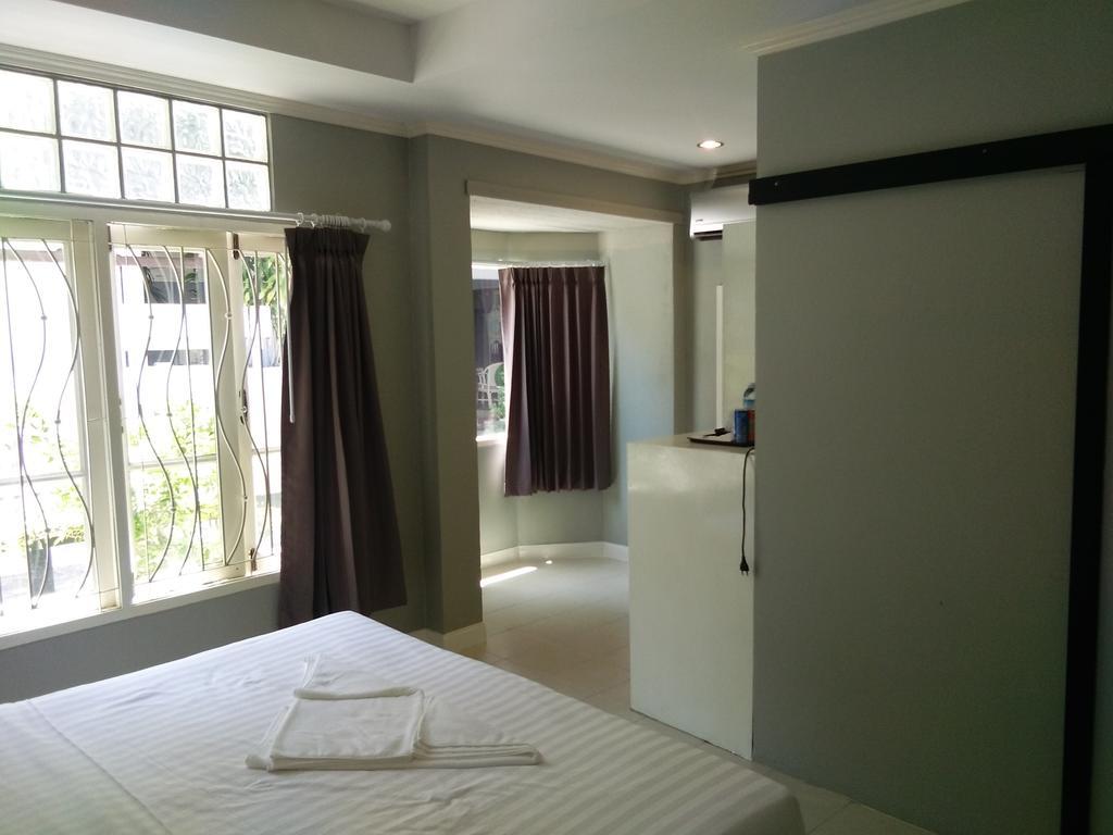 Taylor'S Guesthouse Hua Hin Eksteriør billede